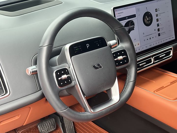 Фото 6 - LiXiang L7