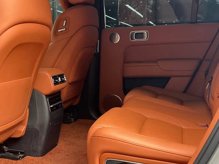 Фото 9 - LiXiang L7