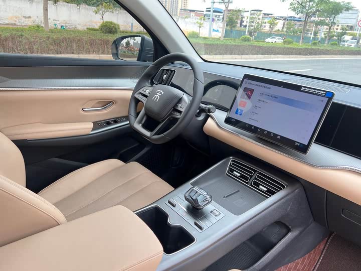 Фото 13 - BYD Song Pro Hybrid