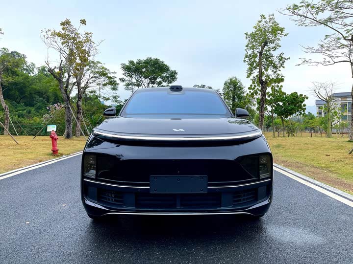 Фото 2 - LiXiang L9