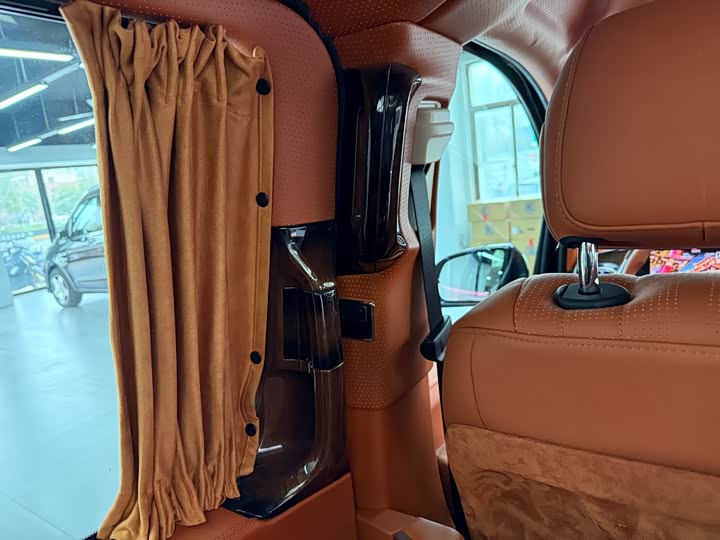 Фото 16 - Mercedes-Benz Vito