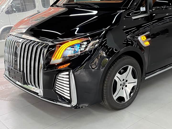 Фото 3 - Mercedes-Benz Vito