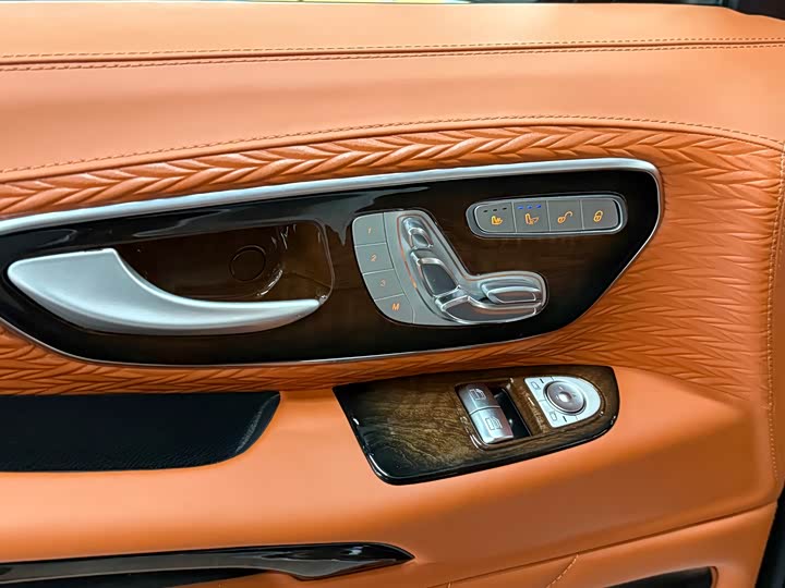 Фото 8 - Mercedes-Benz Vito