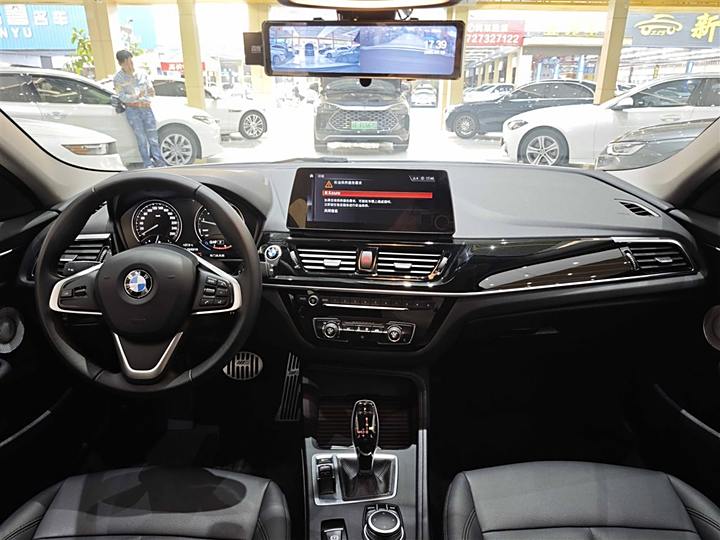 Фото 8 - BMW 1 Series