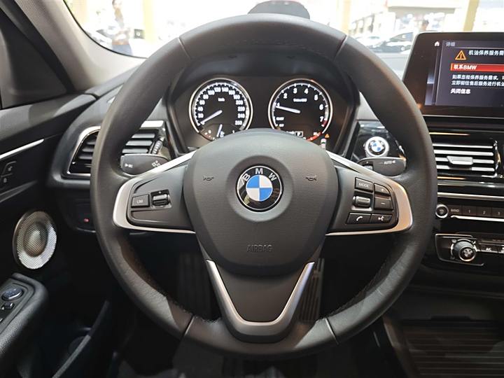 Фото 9 - BMW 1 Series