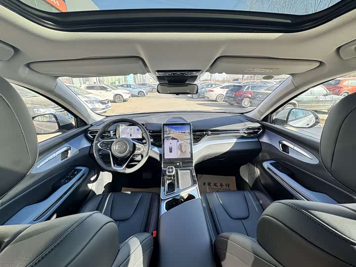 Фото 9 - Bestune T90