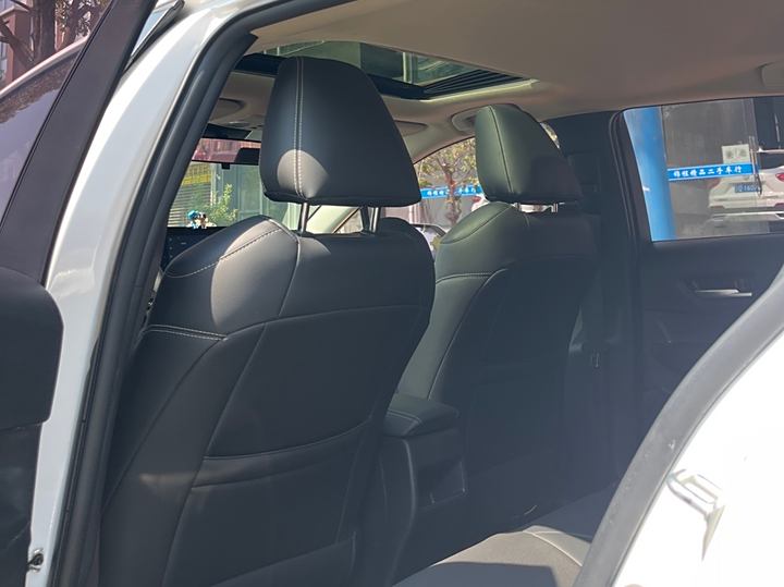 Фото 16 - Toyota Corolla