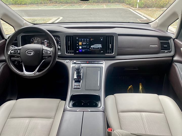 Фото 11 - GAC Trumpchi M8