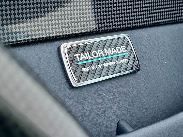 Фото 23 - Ferrari SF90