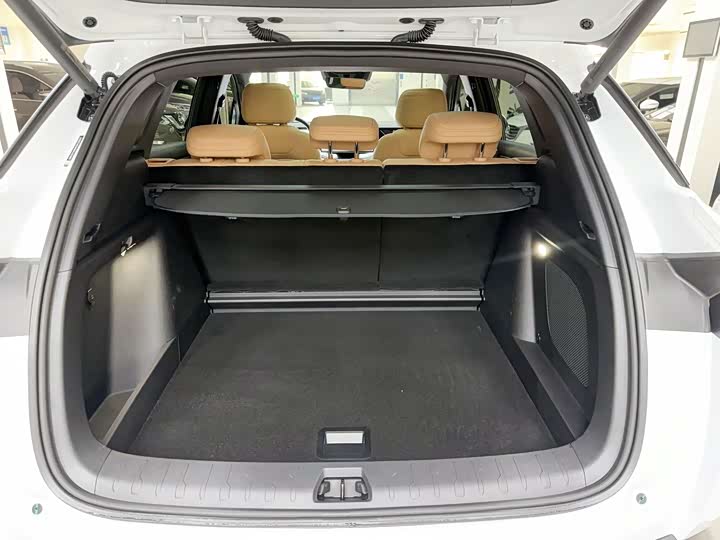 Фото 18 - BYD Song L DM-i Hybrid