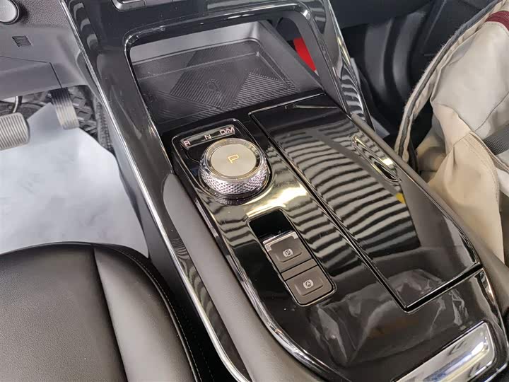 Фото 12 - Haval H6