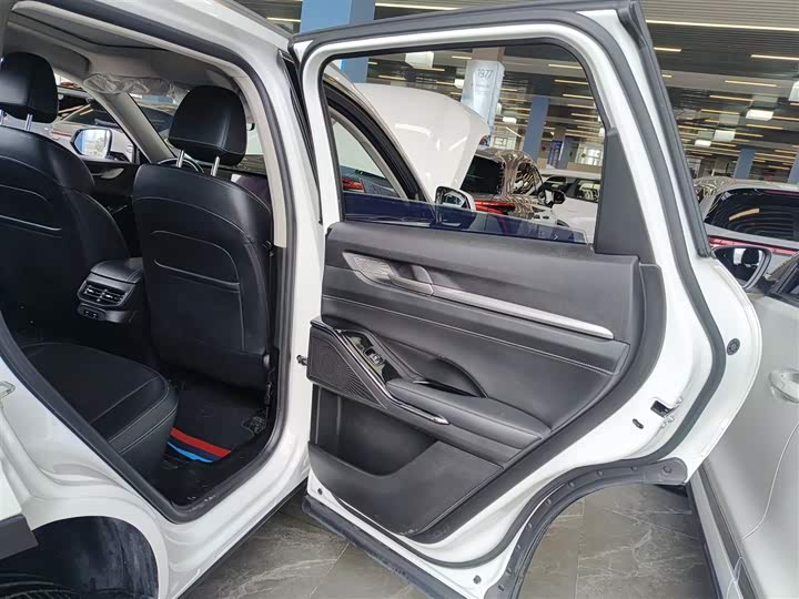 Фото 25 - Haval H6