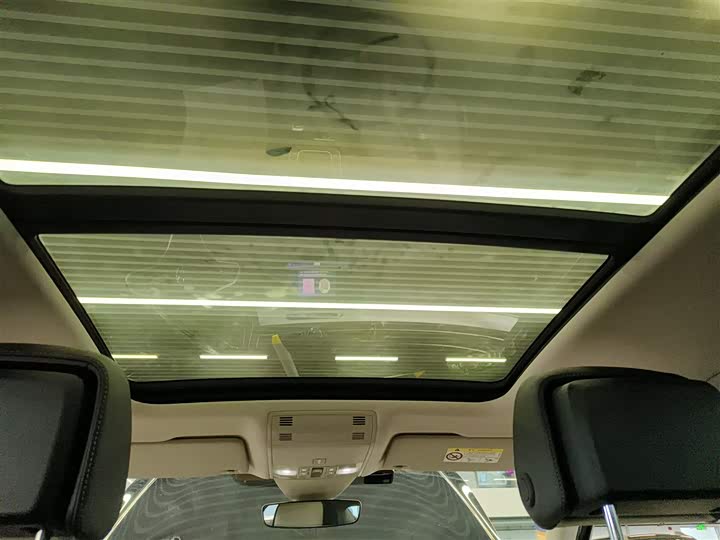 Фото 17 - Volkswagen Magotan