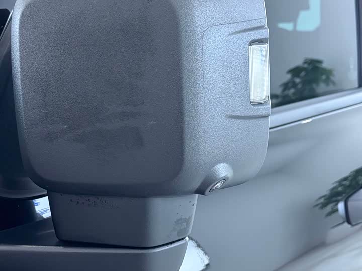 Фото 3 - Tank 300