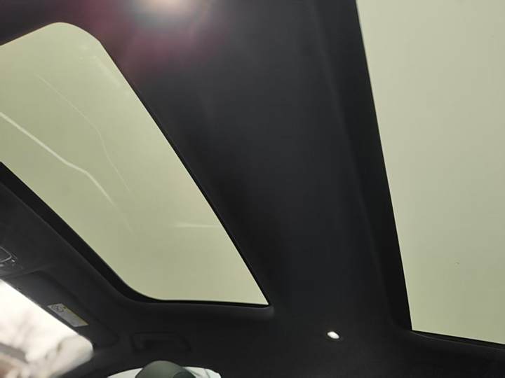 Фото 15 - Audi A6L