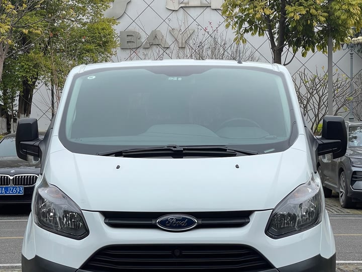 Фото 3 - Ford Transit