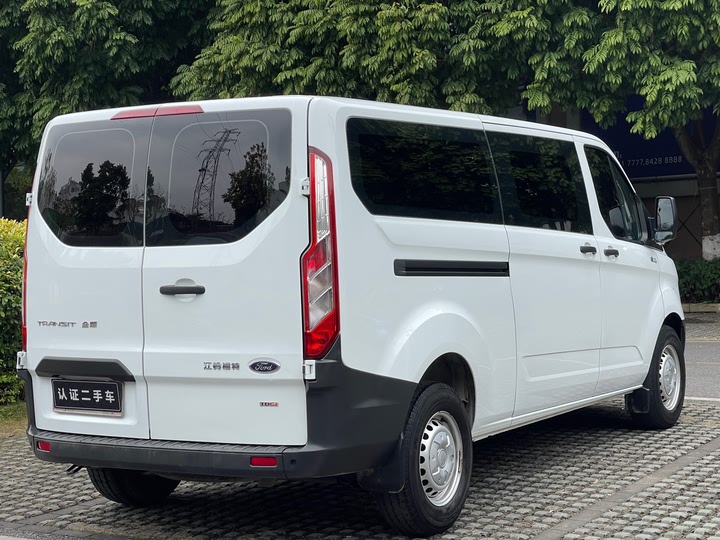 Фото 7 - Ford Transit