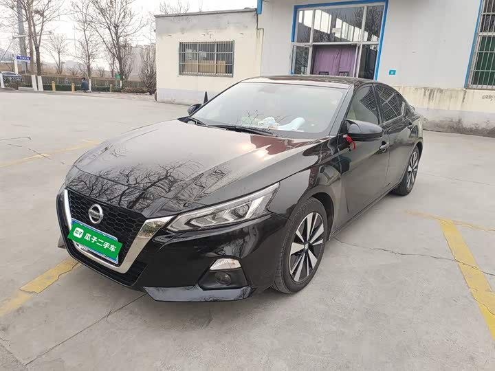 Фото 2 - Nissan Teana