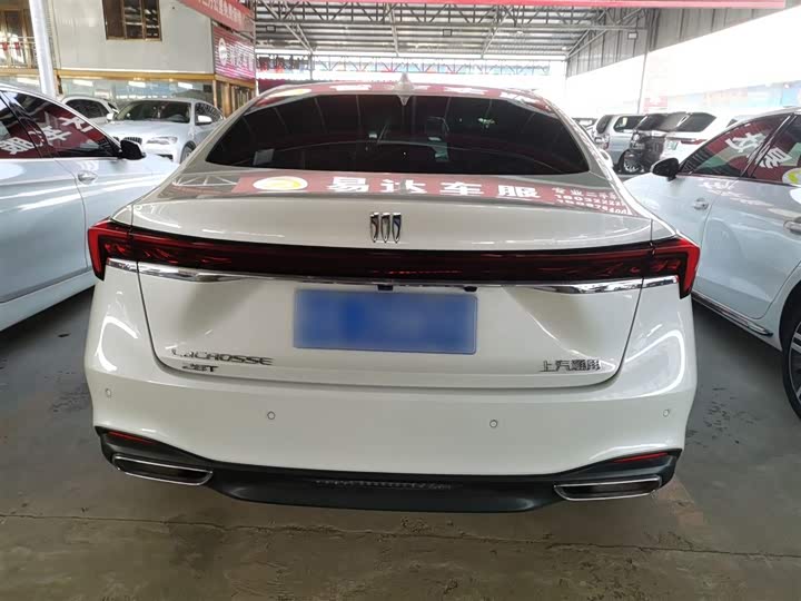 Фото 11 - Buick LaCrosse