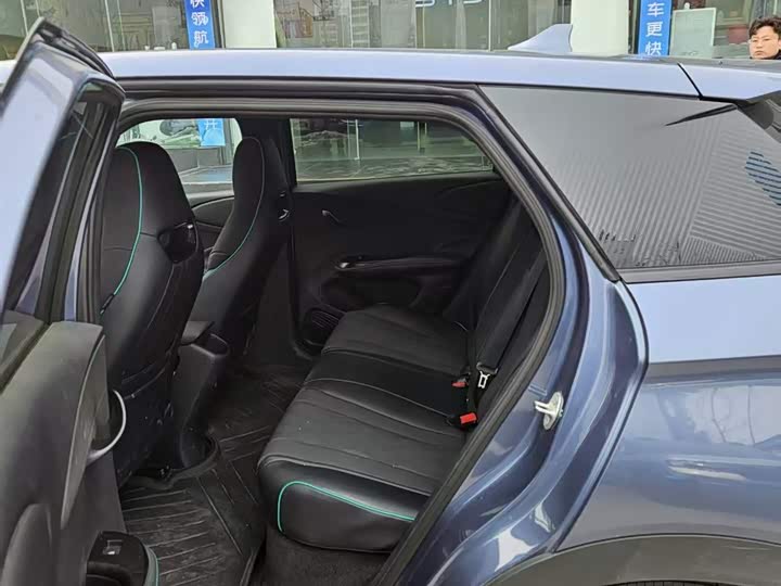 Фото 15 - BYD Dolphin