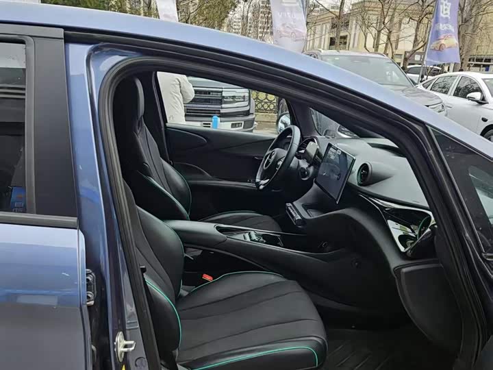 Фото 3 - BYD Dolphin