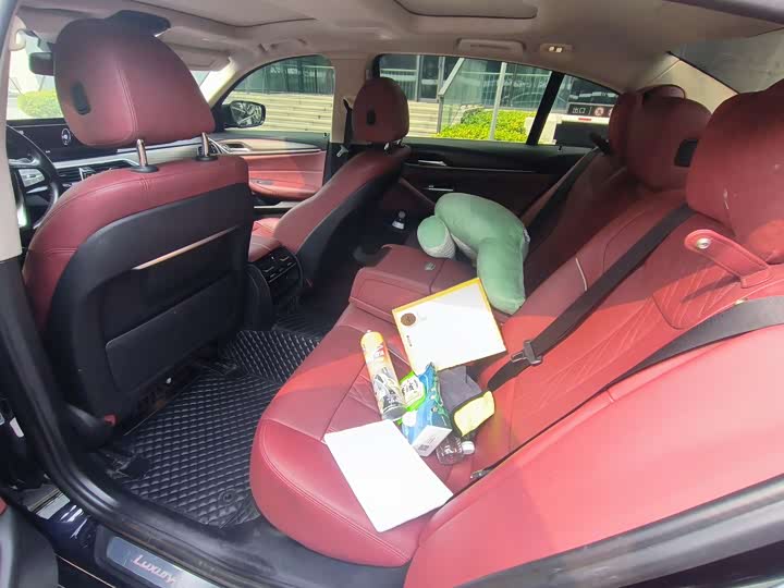 Фото 10 - BMW 5 Series