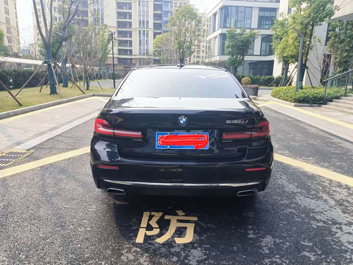 Фото 4 - BMW 5 Series