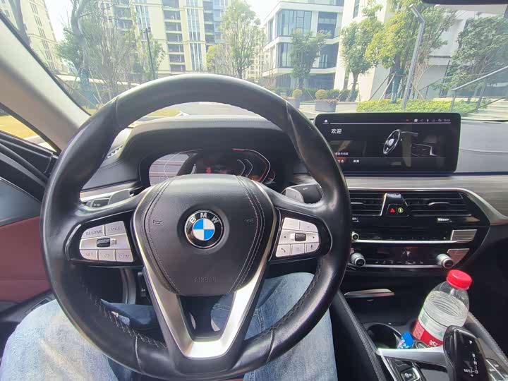 Фото 8 - BMW 5 Series
