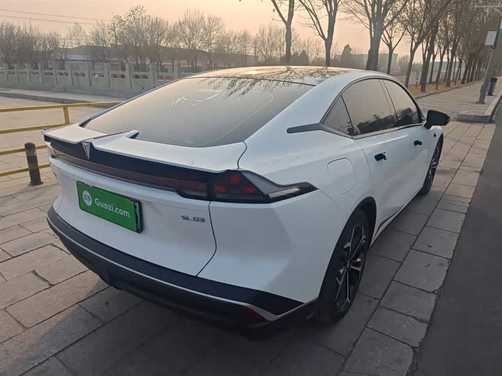 Фото 6 - Changan Deepal SL03