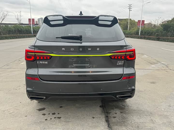 Фото 16 - Roewe RX5