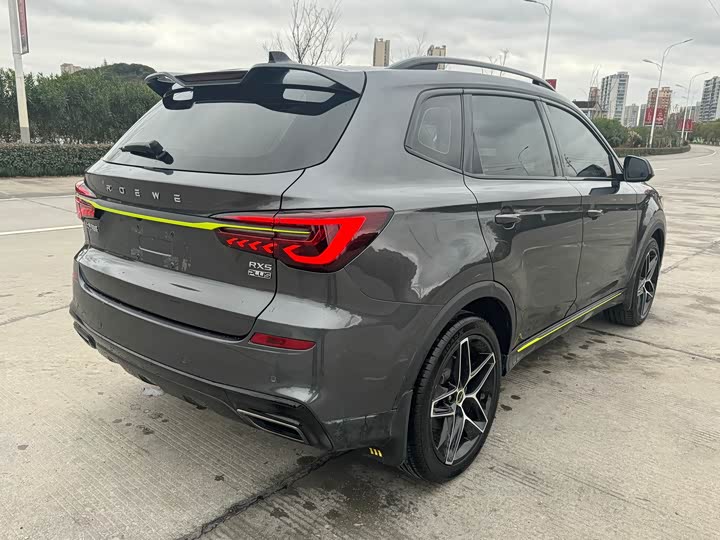 Фото 5 - Roewe RX5