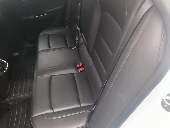 Фото 14 - Chevrolet Malibu XL