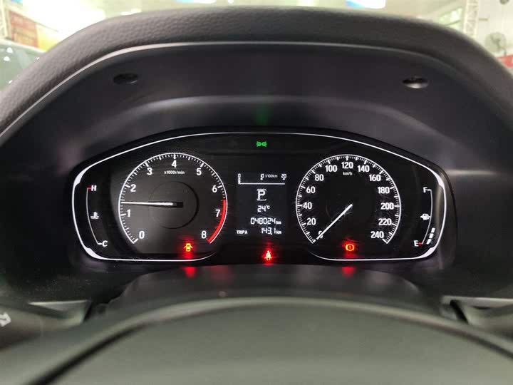 Фото 12 - Honda Inspire