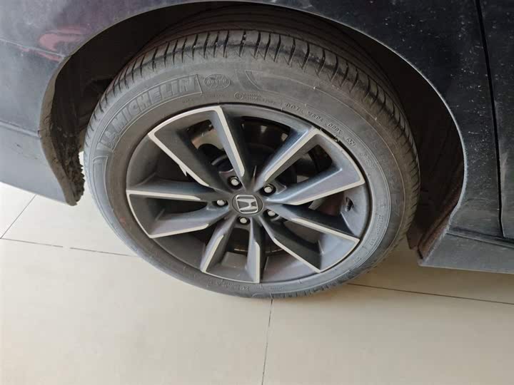 Фото 30 - Honda Inspire