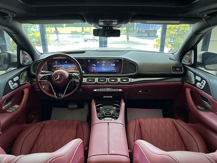 Фото 10 - Mercedes-Benz GLS-Class