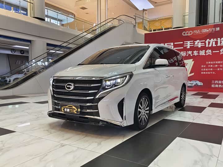 Фото 1 - GAC Trumpchi M8