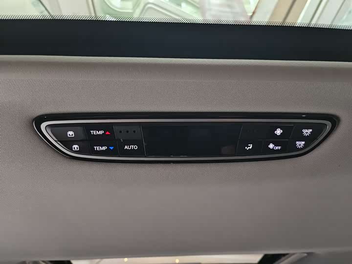 Фото 16 - GAC Trumpchi M8