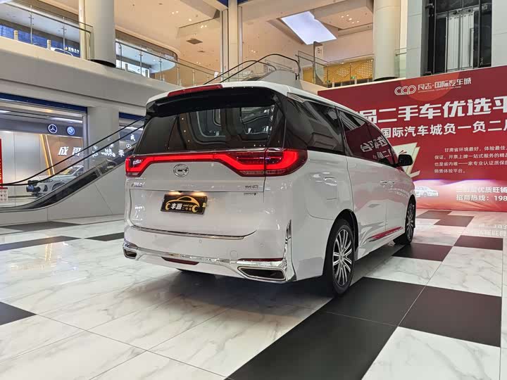 Фото 28 - GAC Trumpchi M8