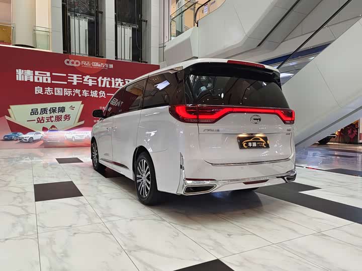 Фото 30 - GAC Trumpchi M8