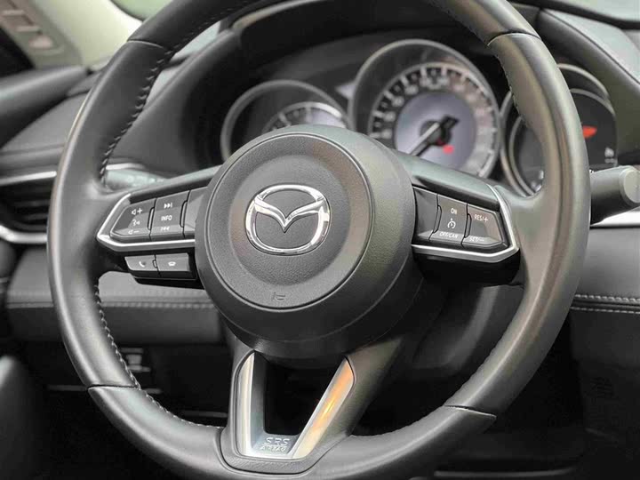 Фото 13 - Mazda Atenza