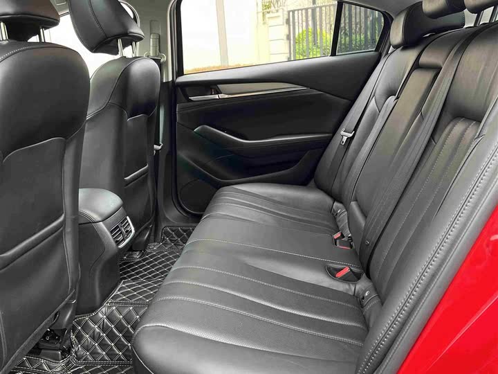 Фото 5 - Mazda Atenza