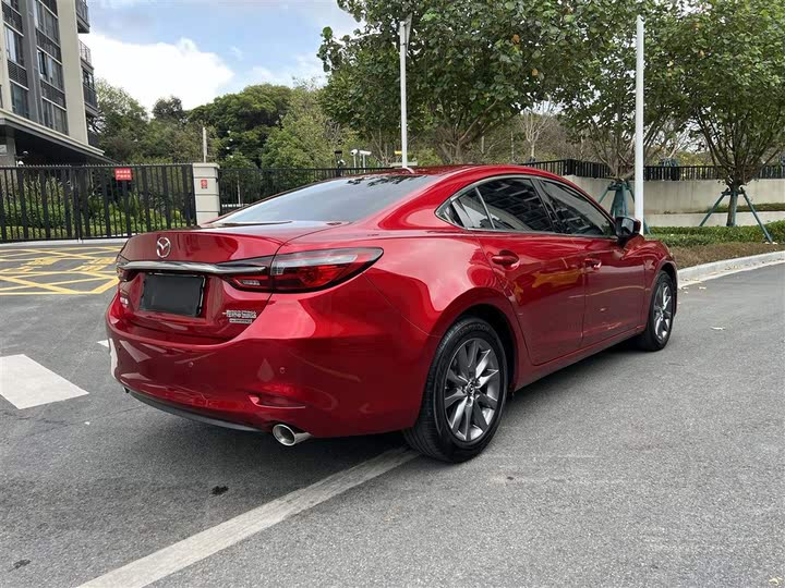 Фото 8 - Mazda Atenza