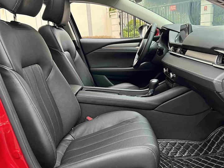 Фото 9 - Mazda Atenza