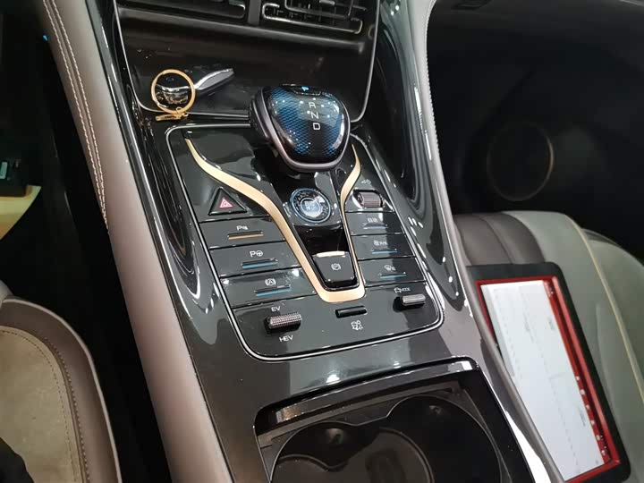 Фото 13 - BYD Frigate 07