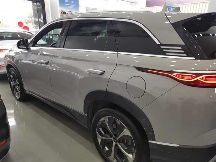 Фото 4 - BYD Frigate 07