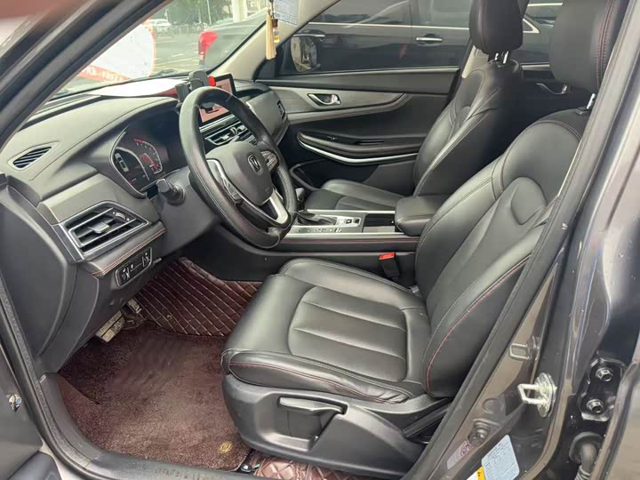 Фото 7 - Changan CS75