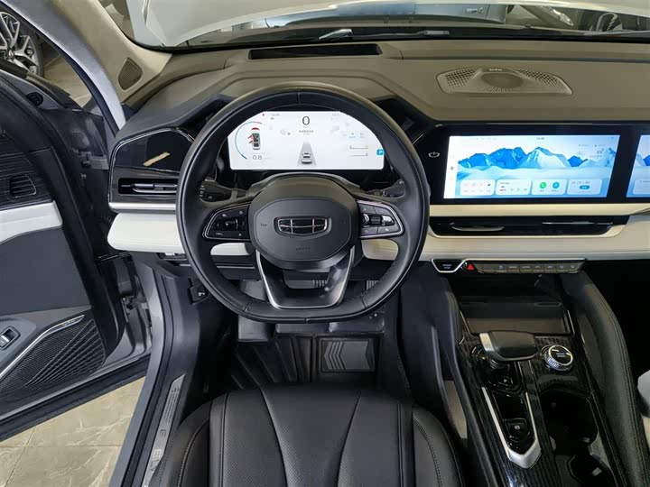 Фото 11 - Geely Monjaro