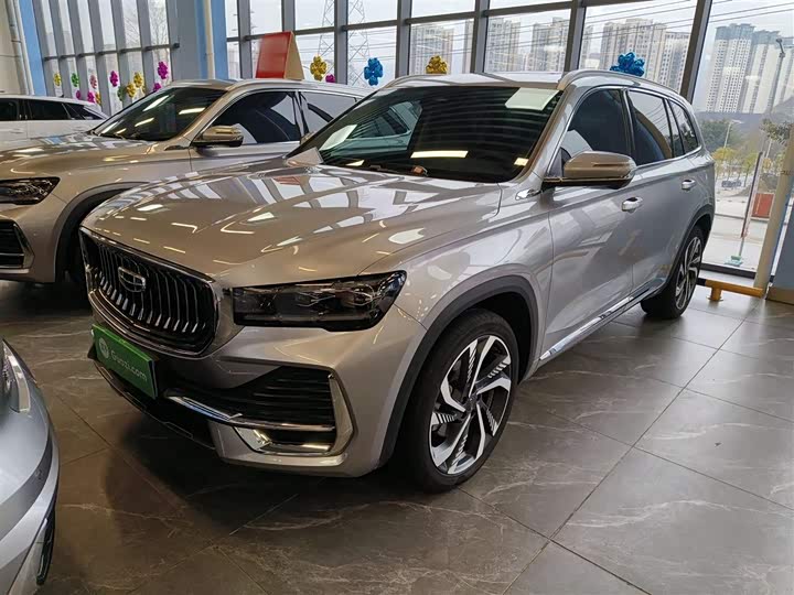 Фото 2 - Geely Monjaro