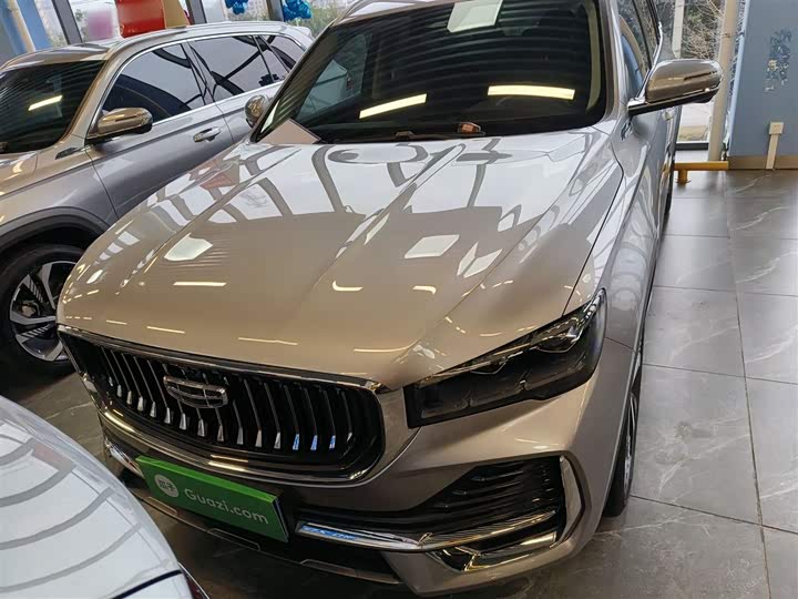 Фото 3 - Geely Monjaro