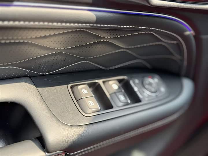 Фото 14 - Tank 300